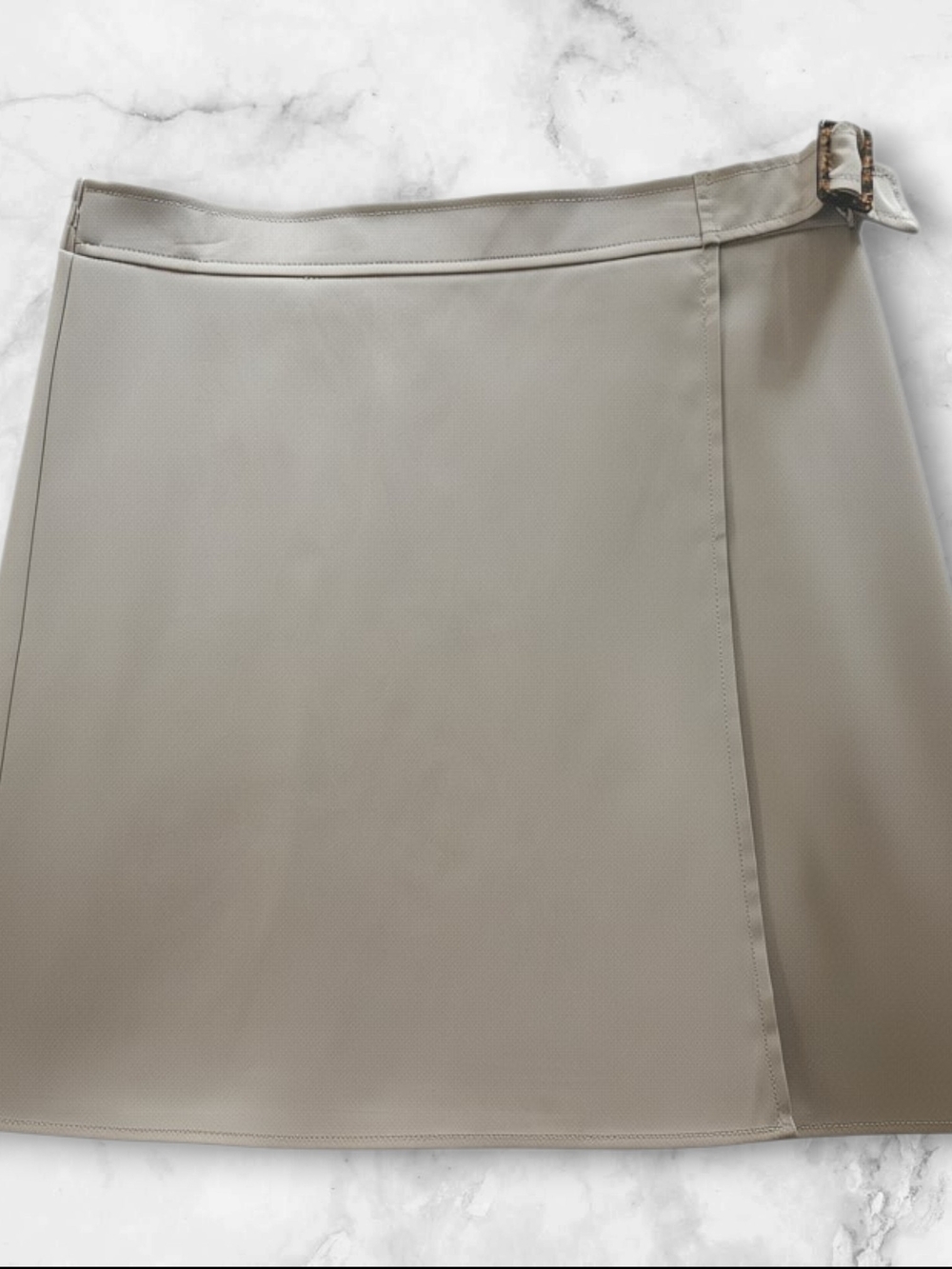MAX STUDIO NWT Taupe Wrap Mini Skirt Leopard Buckle Size L